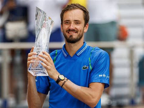 Medvedev beats Sinner in straight sets for Miami Open title